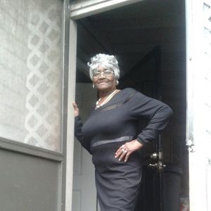 Meet your Posher, Annie